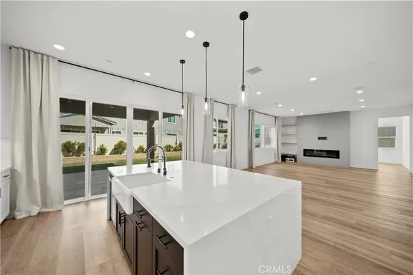 $1,449,999 | 17715 Hillside Way, Canyon Country, CA 91350