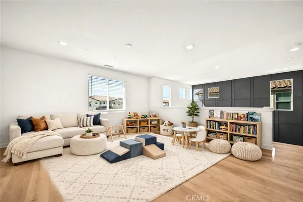 $1,449,999 | 17715 Hillside Way, Canyon Country, CA 91350