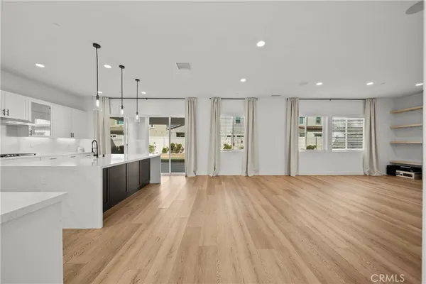 $1,449,999 | 17715 Hillside Way, Canyon Country, CA 91350