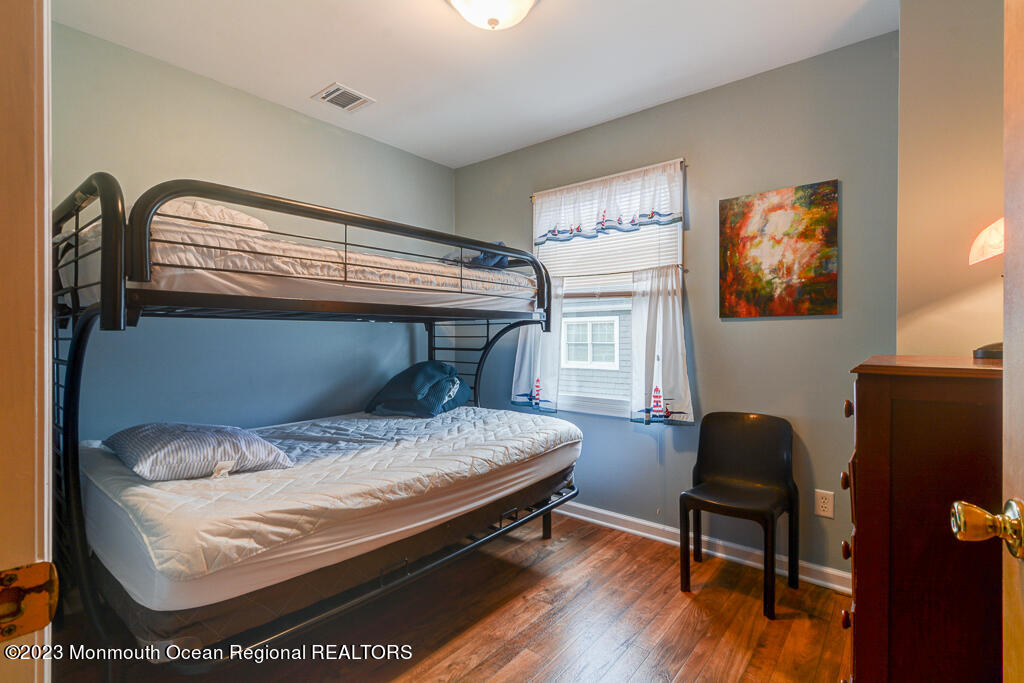 135 Silver Beach Road Lavallette, NJ 08735 - Photo 25 of 33 Mur30