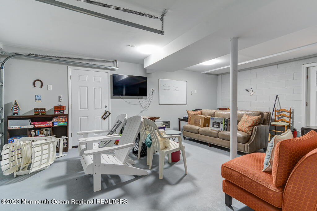 135 Silver Beach Road Lavallette, NJ 08735 - Photo 29 of 33 Mur11