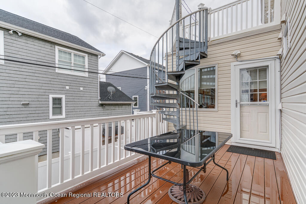 135 Silver Beach Road Lavallette, NJ 08735 - Photo 7 of 33 Murphy7