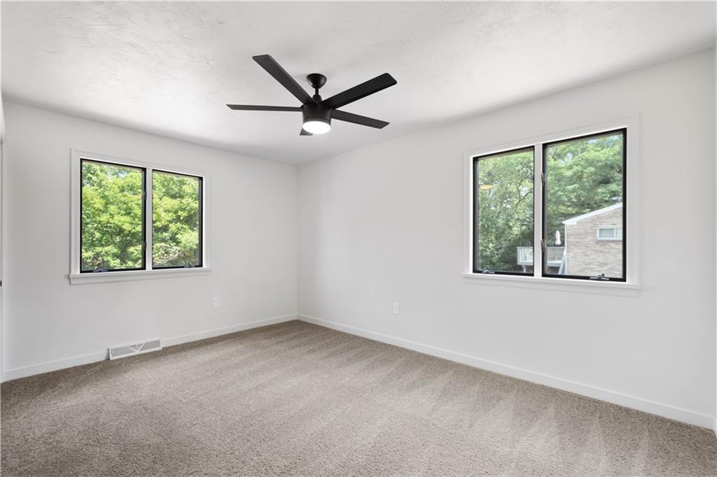 1546 West Ingomar Road Pittsburgh, PA 15237 - Photo 26 of 49 wooden floor in an empty room with a window