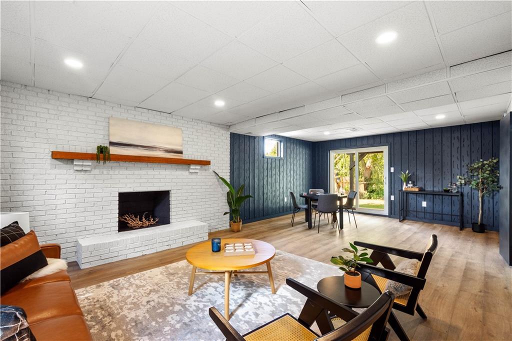 1546 West Ingomar Road Pittsburgh, PA 15237 - Photo 32 of 49 a living room with furniture and a fireplace