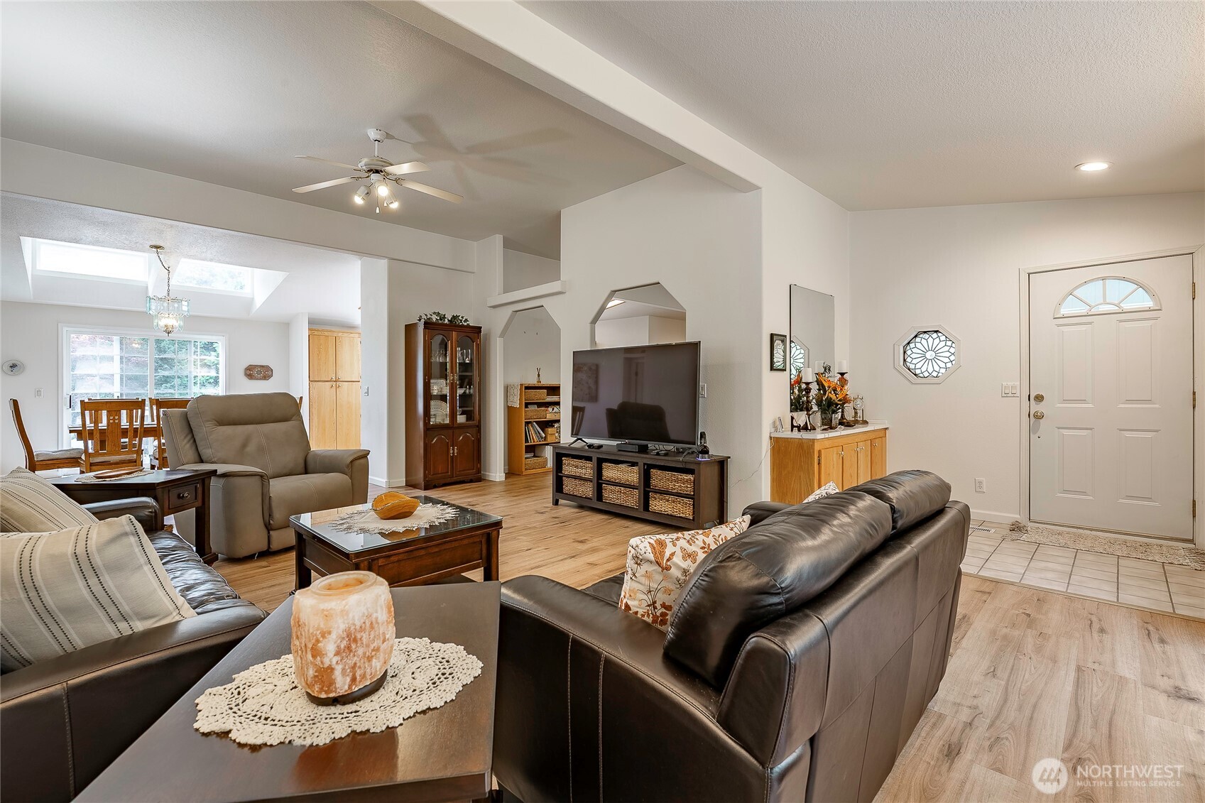 2957 Creasey Road Custer, WA 98240 - Photo 5 of 40 Gallery Image 5