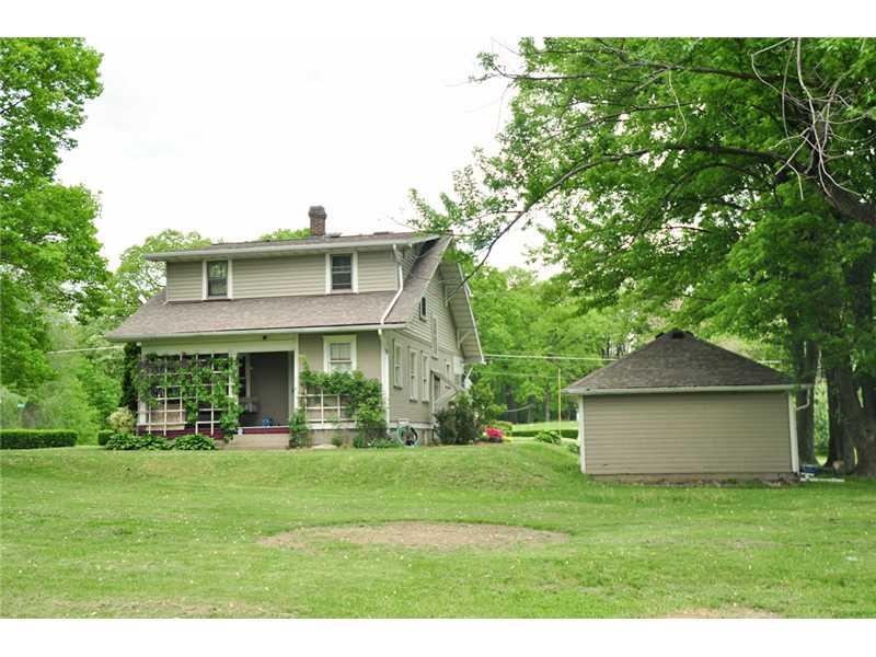1698 Freeport Road Kittanning, PA 16201 - Photo 4 of 7 Exterior Back.