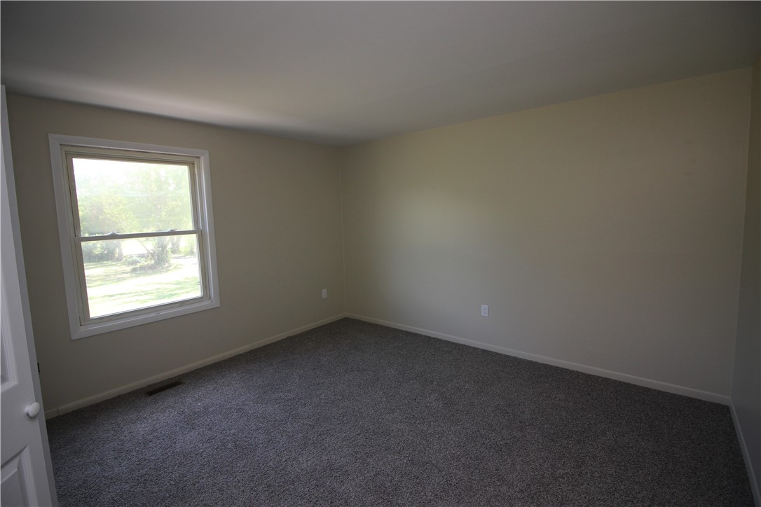6655 North Centenary Road Williamson, NY 14589 - Photo 12 of 23 Spacious bedroom