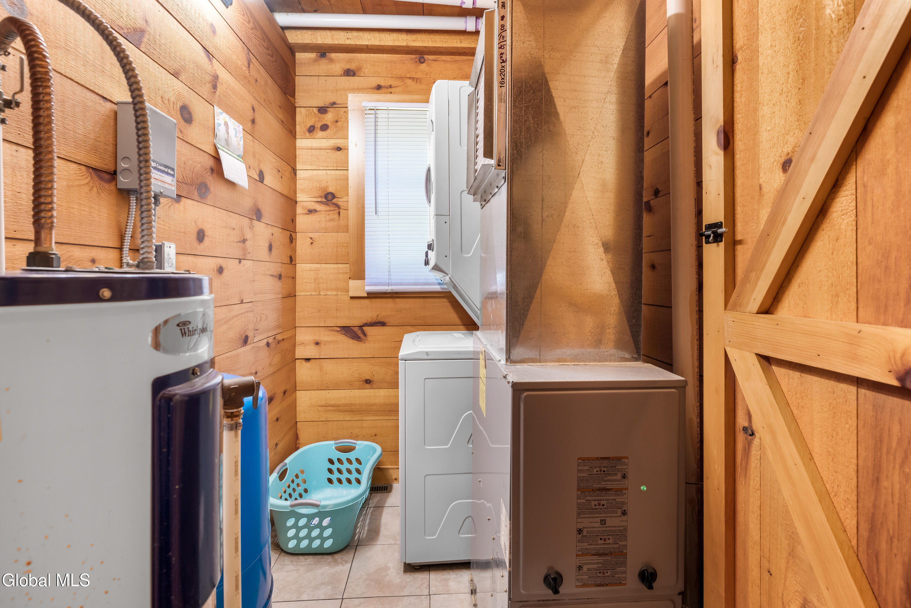 219 Edwards Hill Road Johnsburg, NY 12811 - Photo 17 of 39 219 Edwards Hill