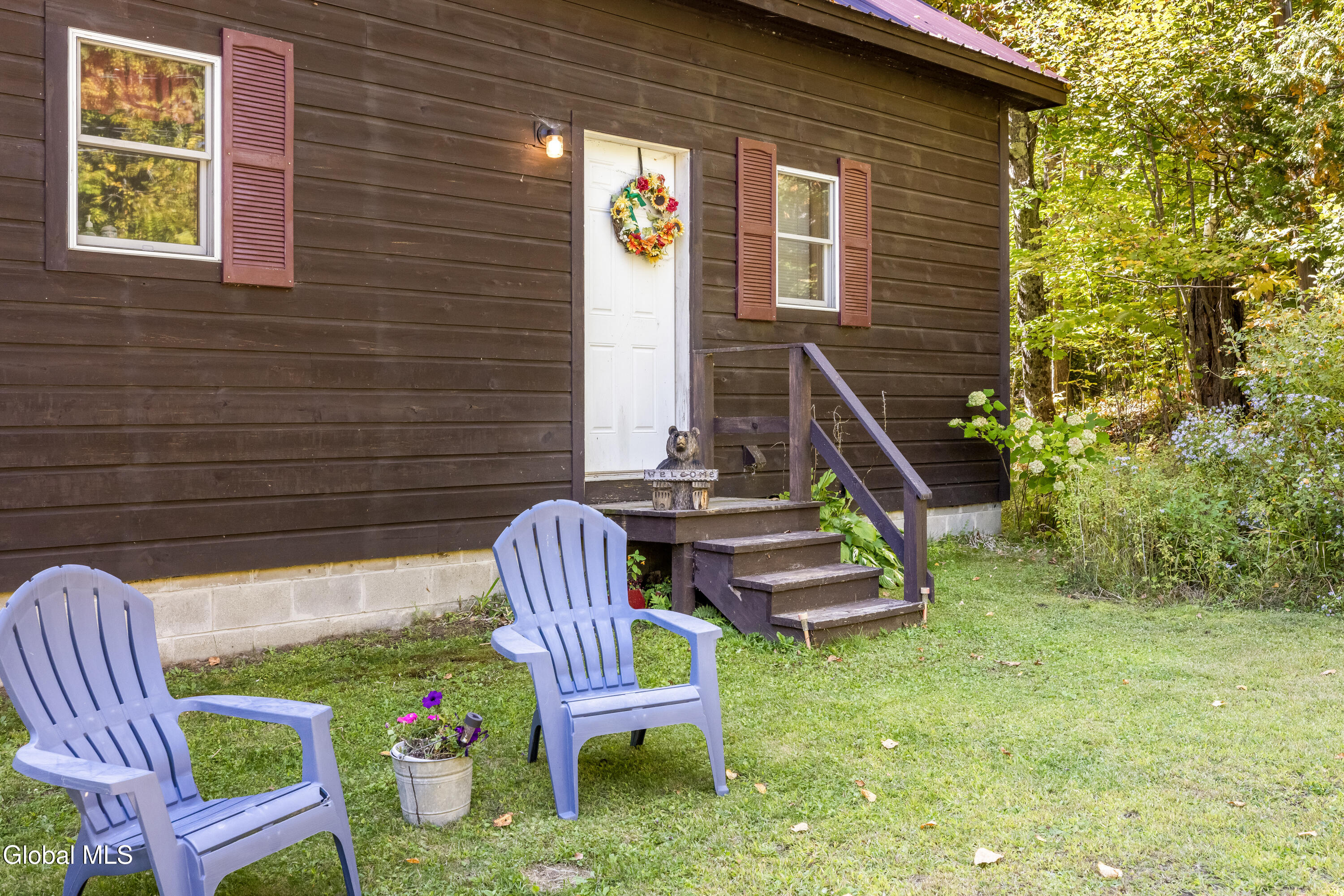 219 Edwards Hill Road Johnsburg, NY 12811 - Photo 4 of 39 219 Edwards Hill