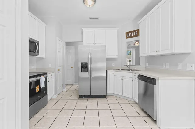 $340,000 | 800 North Aylesbury Road, Goose Creek, SC 29445