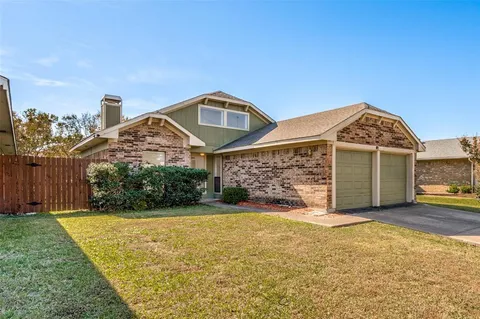 $320,000 | 2002 Verlaine Drive, Carrollton, TX 75007