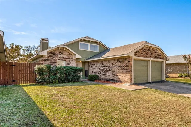 $330,000 | 2002 Verlaine Drive, Carrollton, TX 75007