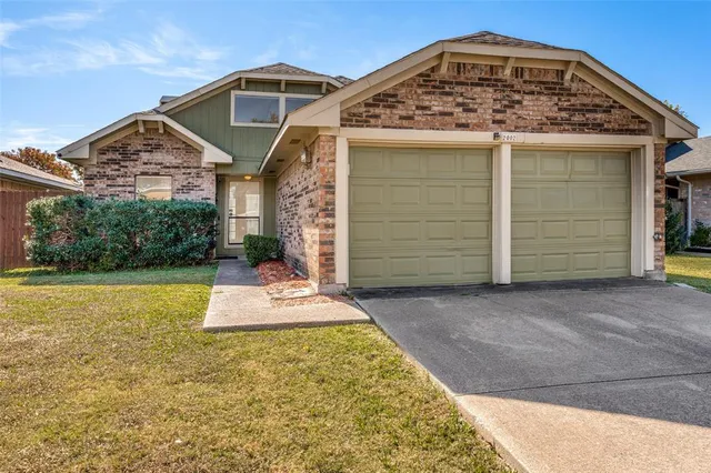 $330,000 | 2002 Verlaine Drive, Carrollton, TX 75007
