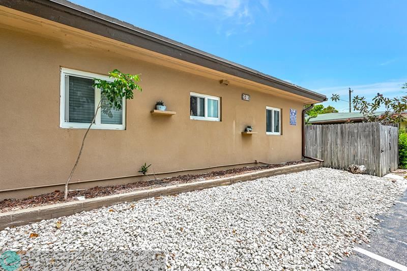 201 Southeast 23rd St  