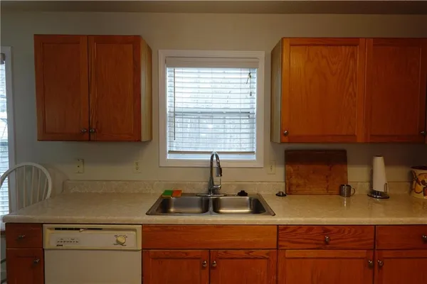 $374,500 | 334 Covington Drive, Hiram, GA 30141