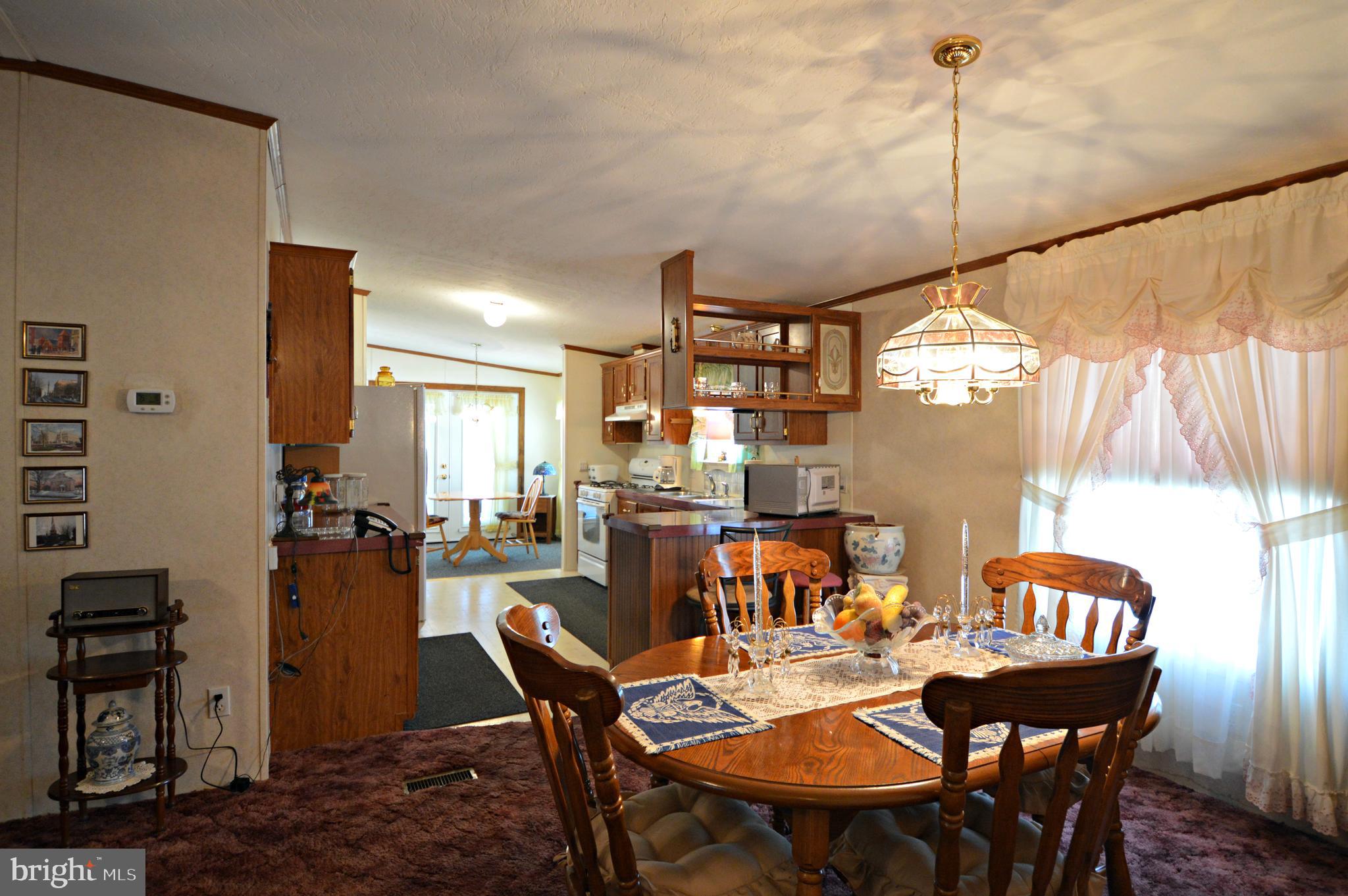 117 Pheasant Ridge Circle Lancaster, PA 17603 - Photo 4 of 37 Gallery Image 4