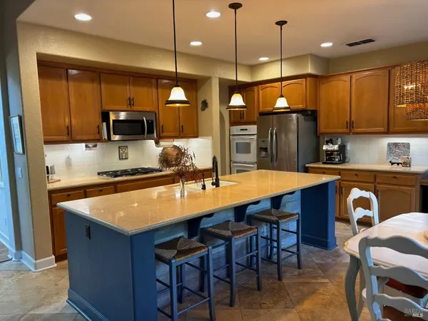 $1,110,000 | 8539 Zinfandel Drive, Windsor, CA 95492