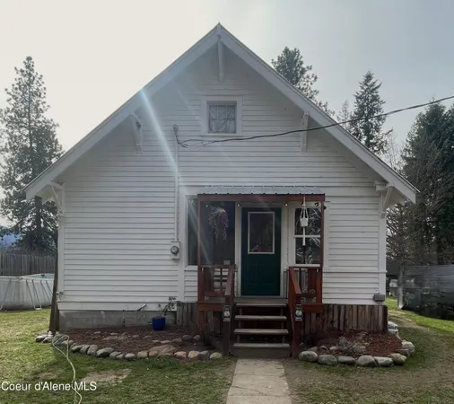 $359,000 | 131 Electric Avenue, Moyie Springs, ID 83845