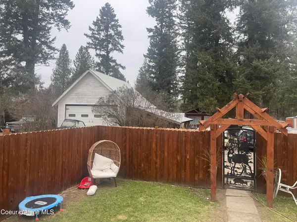 $359,000 | 131 Electric Avenue, Moyie Springs, ID 83845