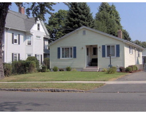 381 Springfield Street Chicopee, MA 01013 - Photo 1 of 1 Gallery Image 1