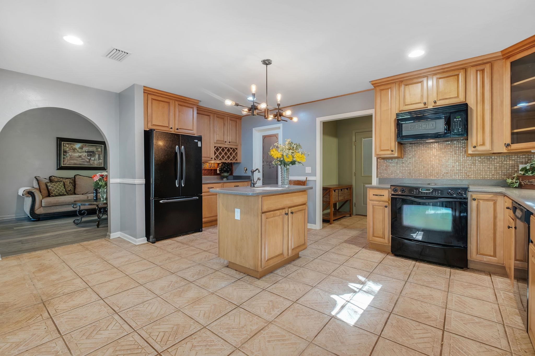 4154 Lower Hawthorne Trail Cairo, GA 39828 - Photo 5 of 22