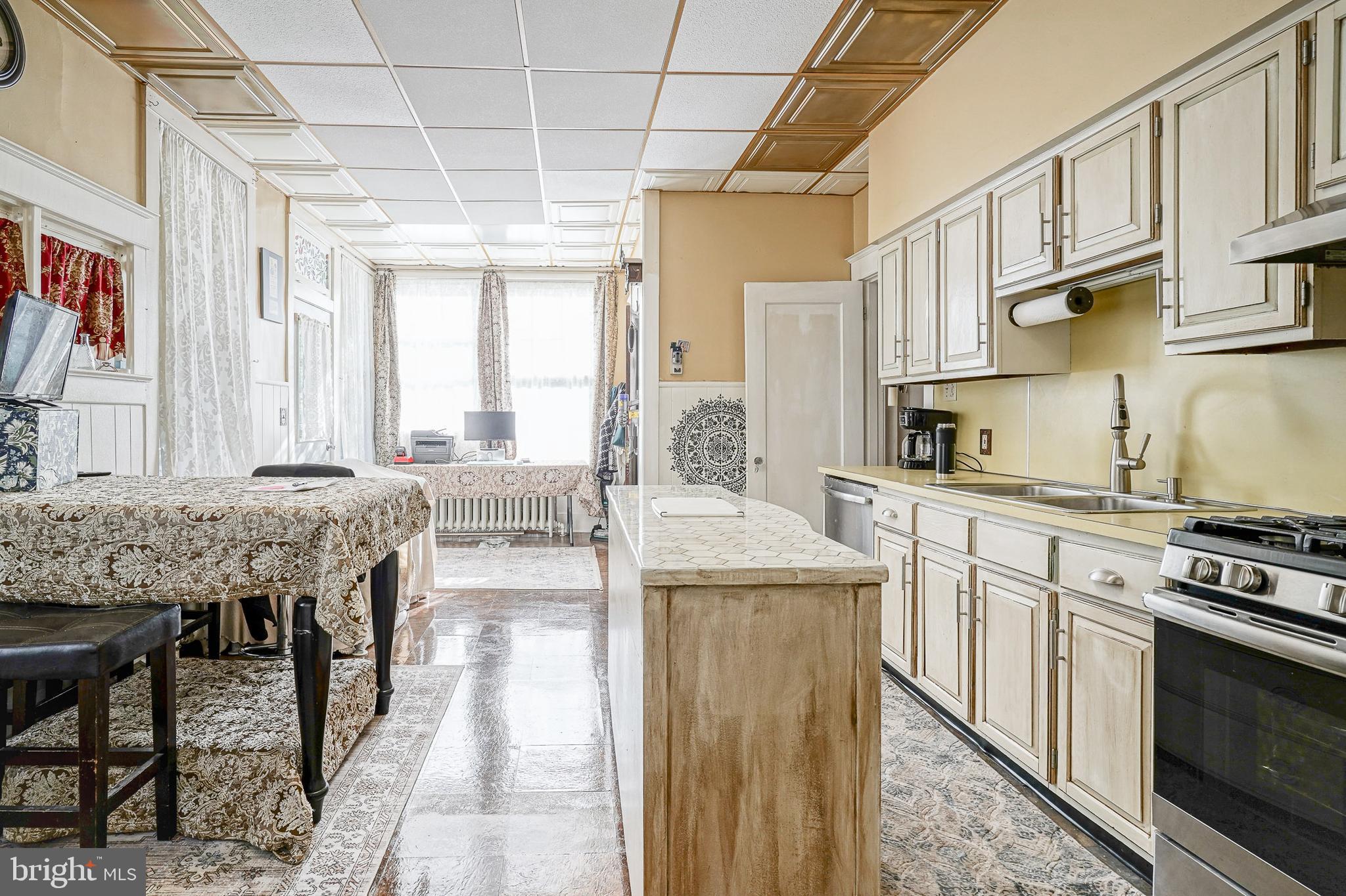 321 Bridgeboro Street Riverside, NJ 08075 - Photo 16 of 49 Kitchen