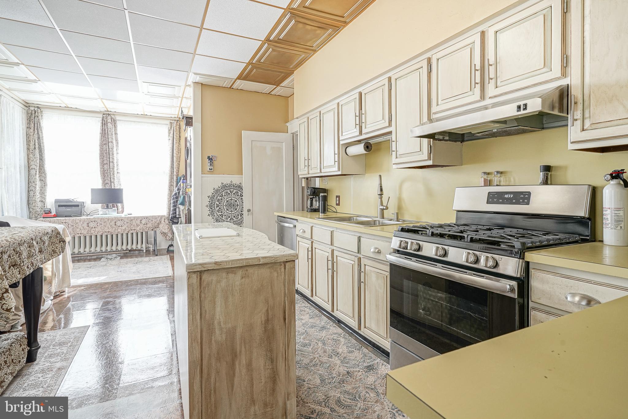 321 Bridgeboro Street Riverside, NJ 08075 - Photo 17 of 49 Kitchen