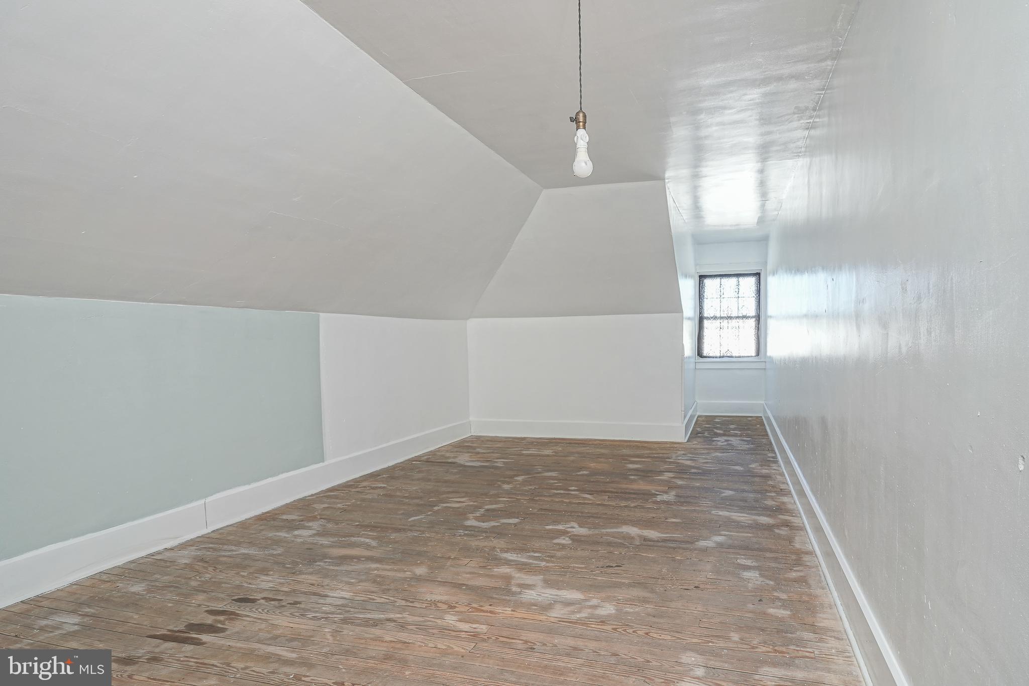 321 Bridgeboro Street Riverside, NJ 08075 - Photo 38 of 49 Attic room 2