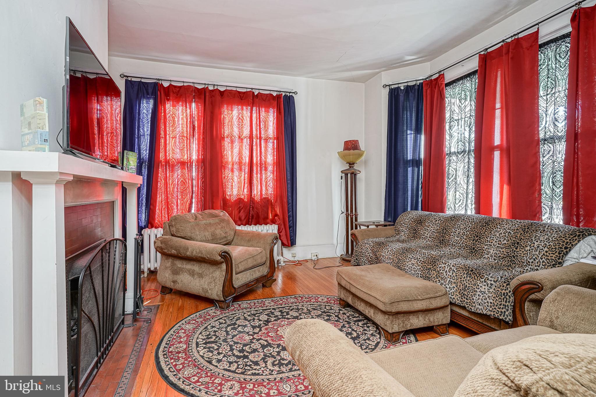 321 Bridgeboro Street Riverside, NJ 08075 - Photo 6 of 49 Family room