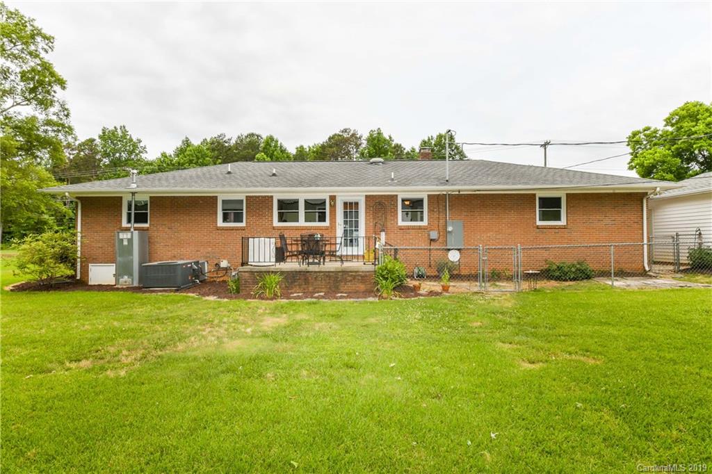 222 Huffstetler Road Gastonia, NC 28056 - Photo 5 of 33 Gallery Image 5