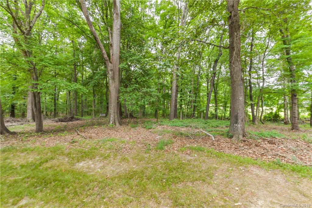 222 Huffstetler Road Gastonia, NC 28056 - Photo 8 of 33 Gallery Image 8