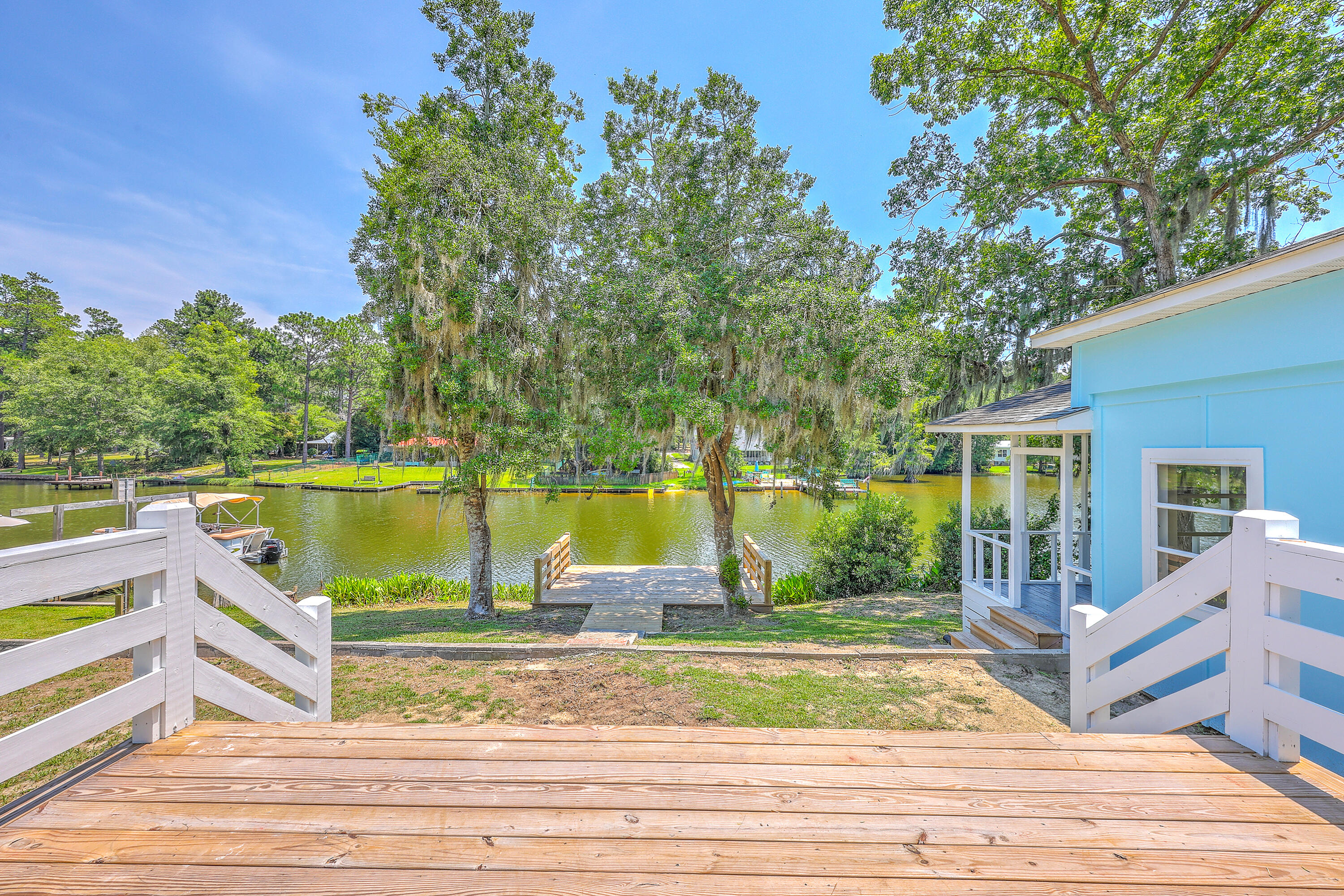 1303 Delano Street Manning, SC 29102 - Photo 3 of 51 ZYN_0587_88_89_90_91_92_93