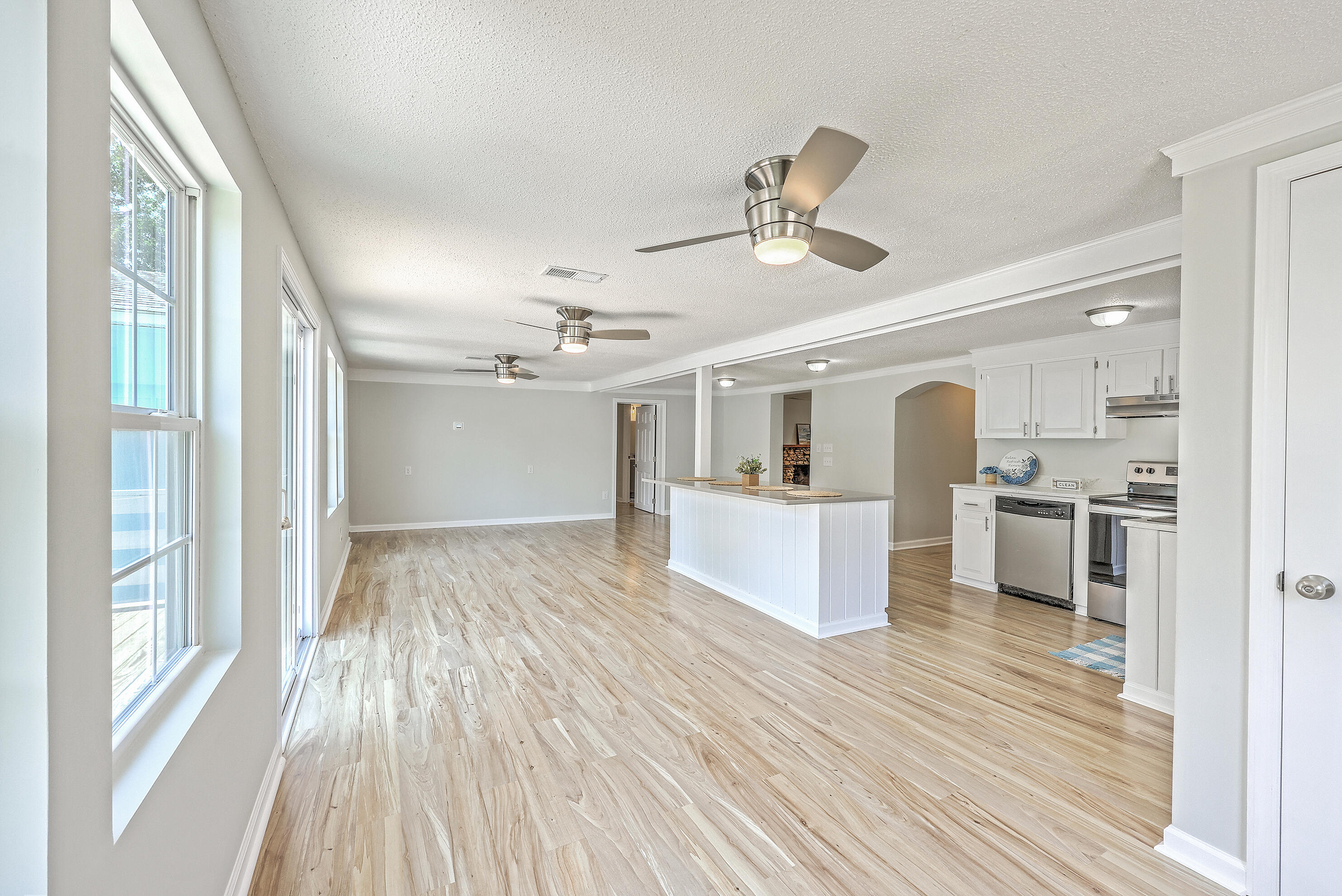 1303 Delano Street Manning, SC 29102 - Photo 36 of 51 ZYN_0524_25_26_27_28_29_30