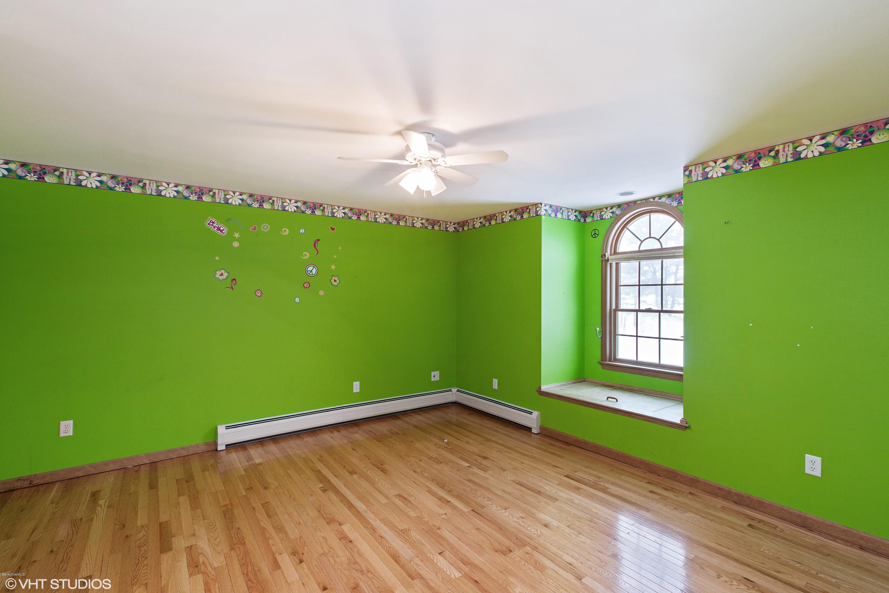19 Stormview Road Lanesborough, MA 01237 - Photo 17 of 25 03_19STORMVIEWROAD_2003_HiRes