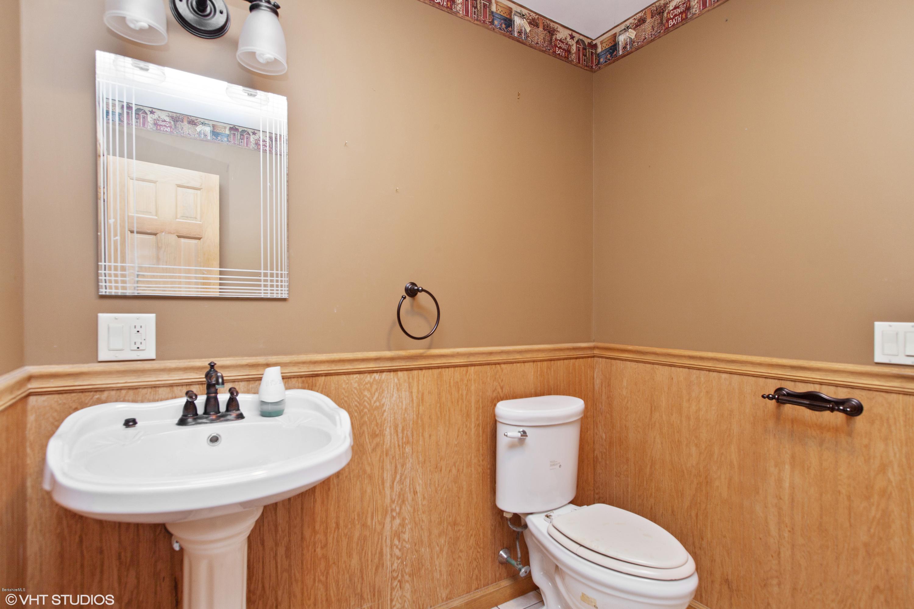 19 Stormview Road Lanesborough, MA 01237 - Photo 25 of 25 15_19STORMVIEWROAD_2015_HiRes