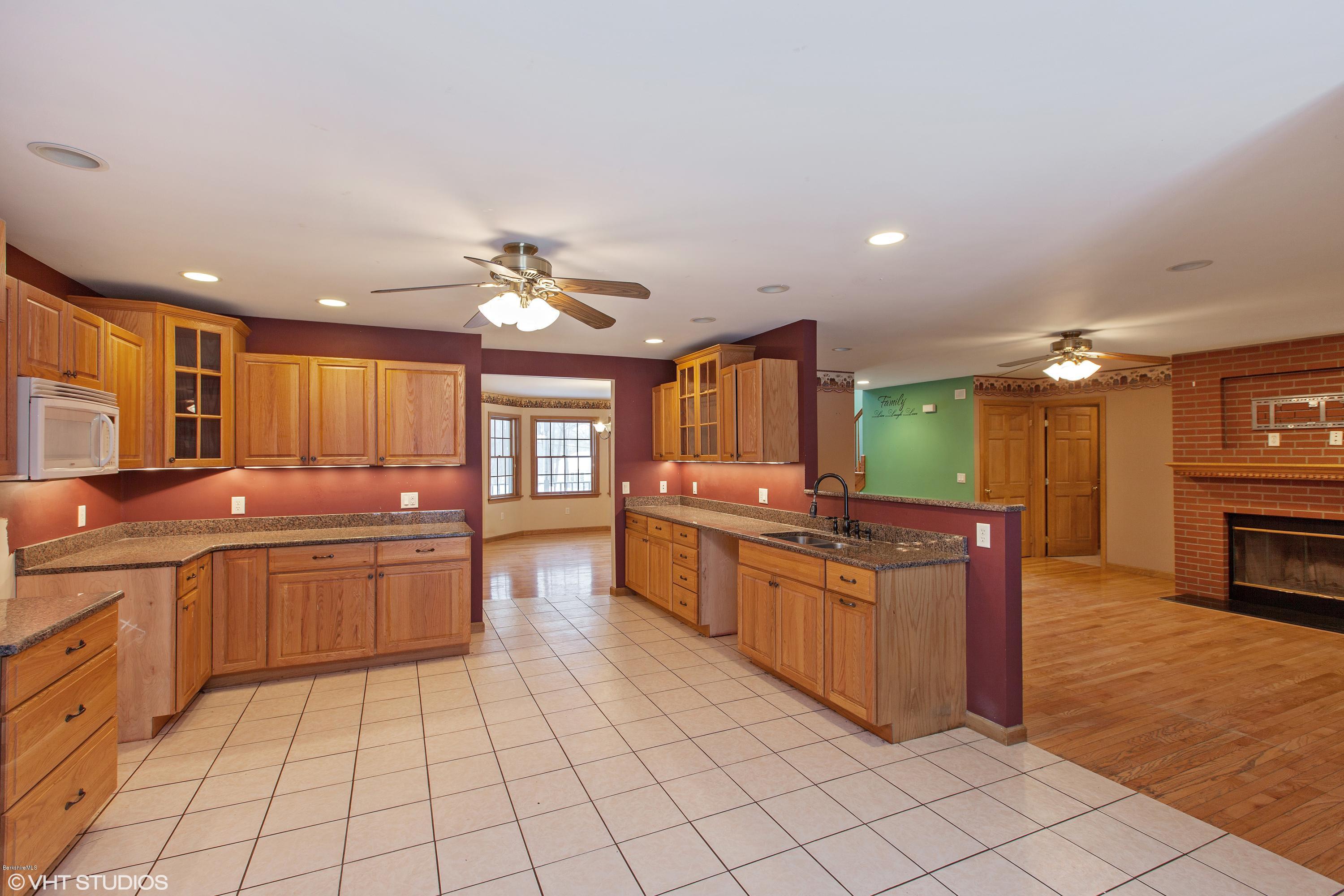19 Stormview Road Lanesborough, MA 01237 - Photo 7 of 25 23_19STORMVIEWROAD_2023_HiRes
