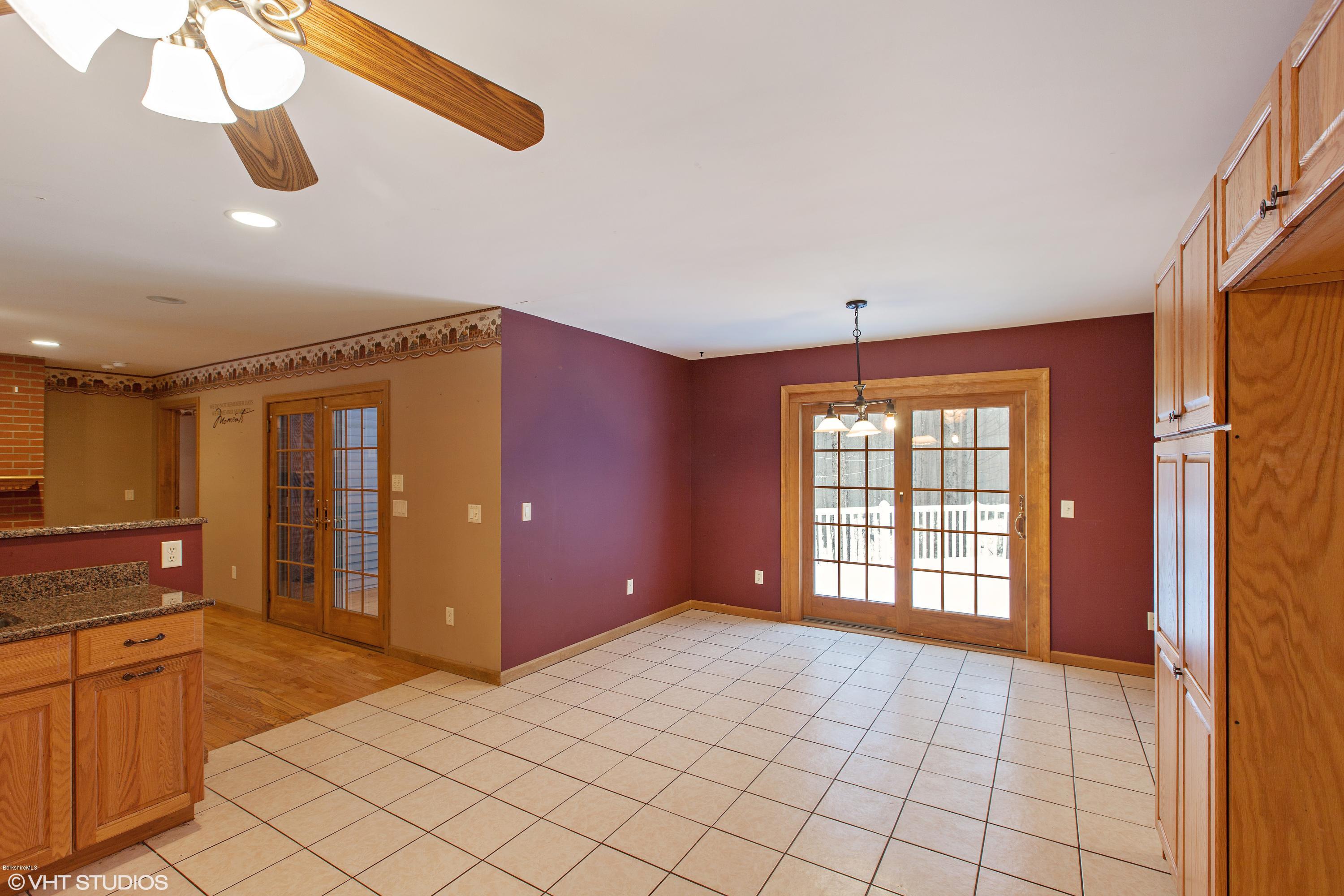 19 Stormview Road Lanesborough, MA 01237 - Photo 9 of 25 25_19STORMVIEWROAD_2025_HiRes