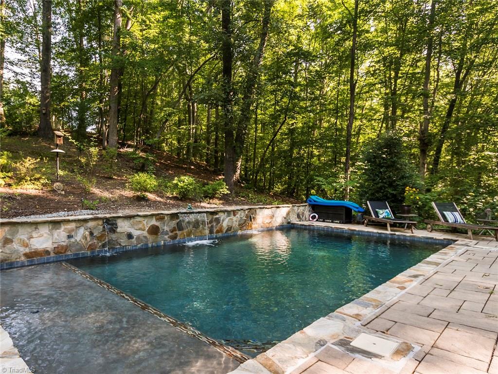 660 Butter Road Reidsville, NC 27320 - Photo 2 of 30