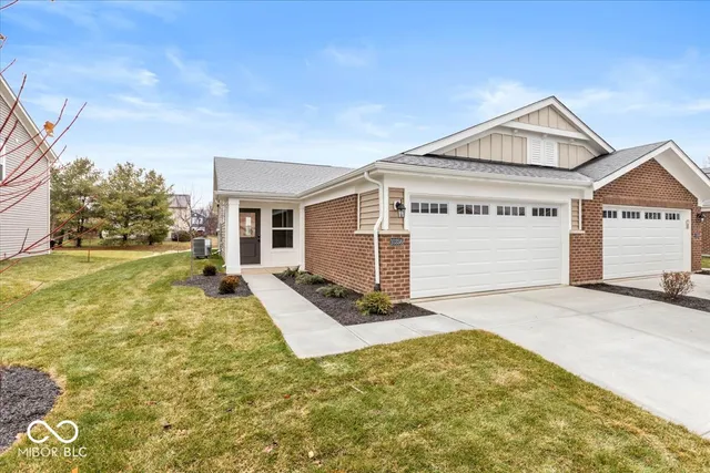 $298,990 | 10358 River Park Way, Indianapolis, IN 46234