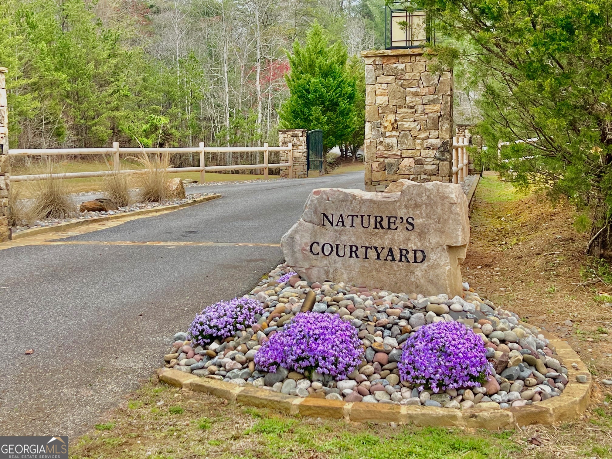 22 Walkers Ridge Mineral Bluff, GA 30559 - Photo 2 of 22