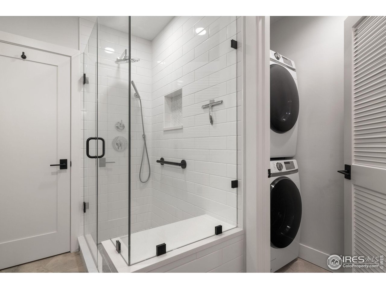 1719 Mapleton Avenue Boulder, CO 80304 - Photo 40 of 50 a bathroom with a shower