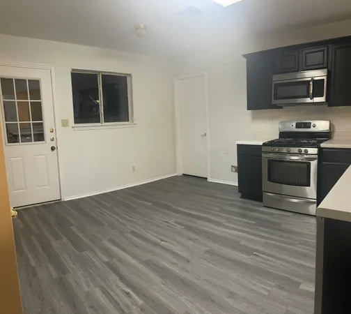 $1,650 | 221 Britni Loop, Kyle, TX 78640