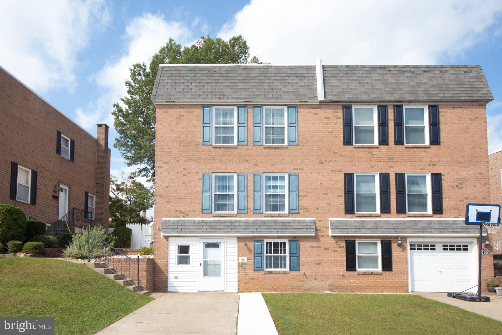 158 Greendale Road Philadelphia, PA 19154 - Photo 1 of 28 View