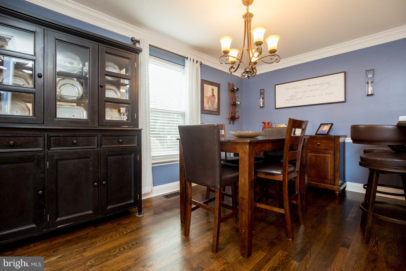 158 Greendale Road Philadelphia, PA 19154 - Photo 7 of 28 Dining Room