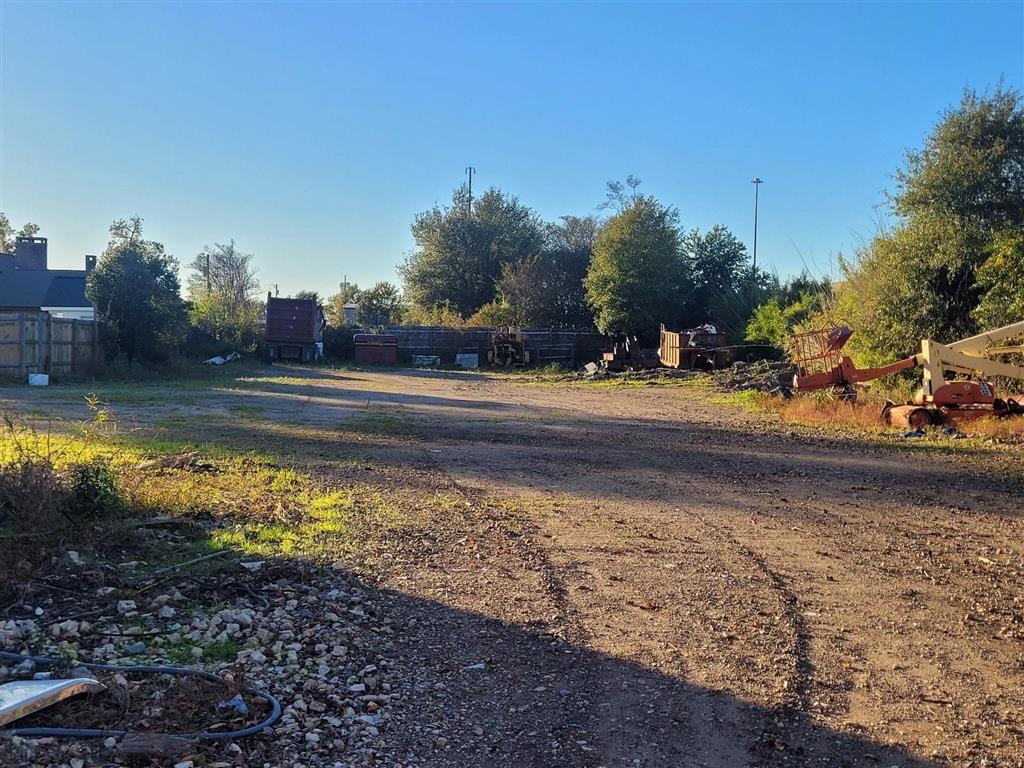 2630 West Prien Lake Road Lake Charles, LA 70605 - Photo 4 of 4