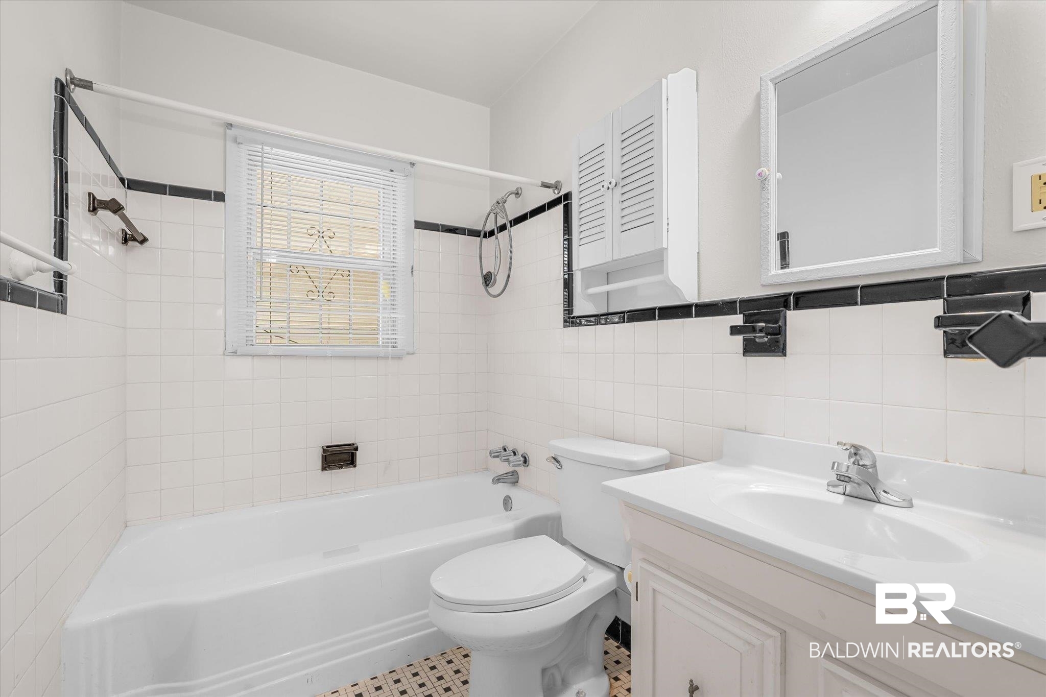 104 Paris Avenue Mobile, AL 36606 - Photo 15 of 20