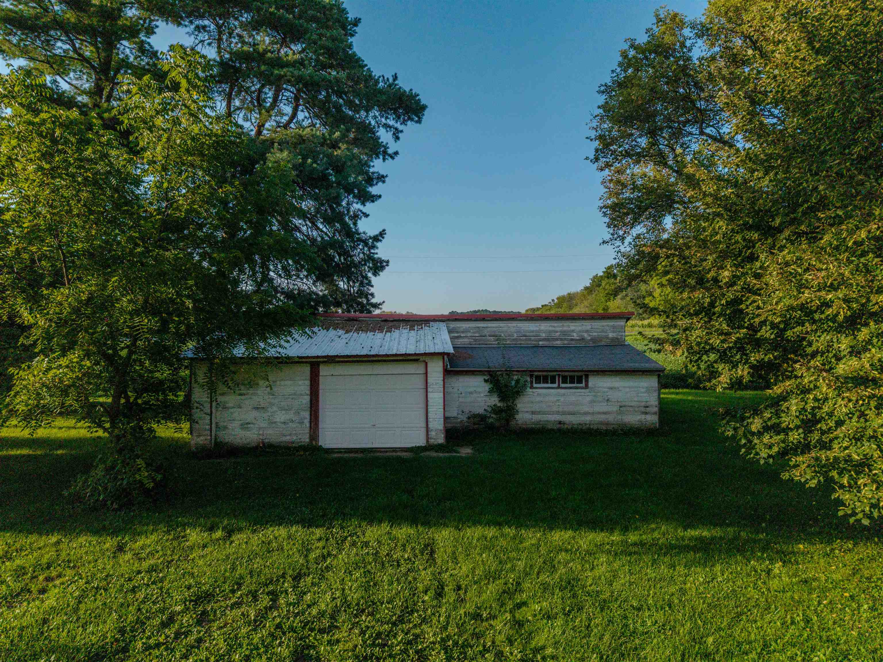 316 Hillside Road Edgerton, WI 53534 - Photo 11 of 34 Gallery Image 11