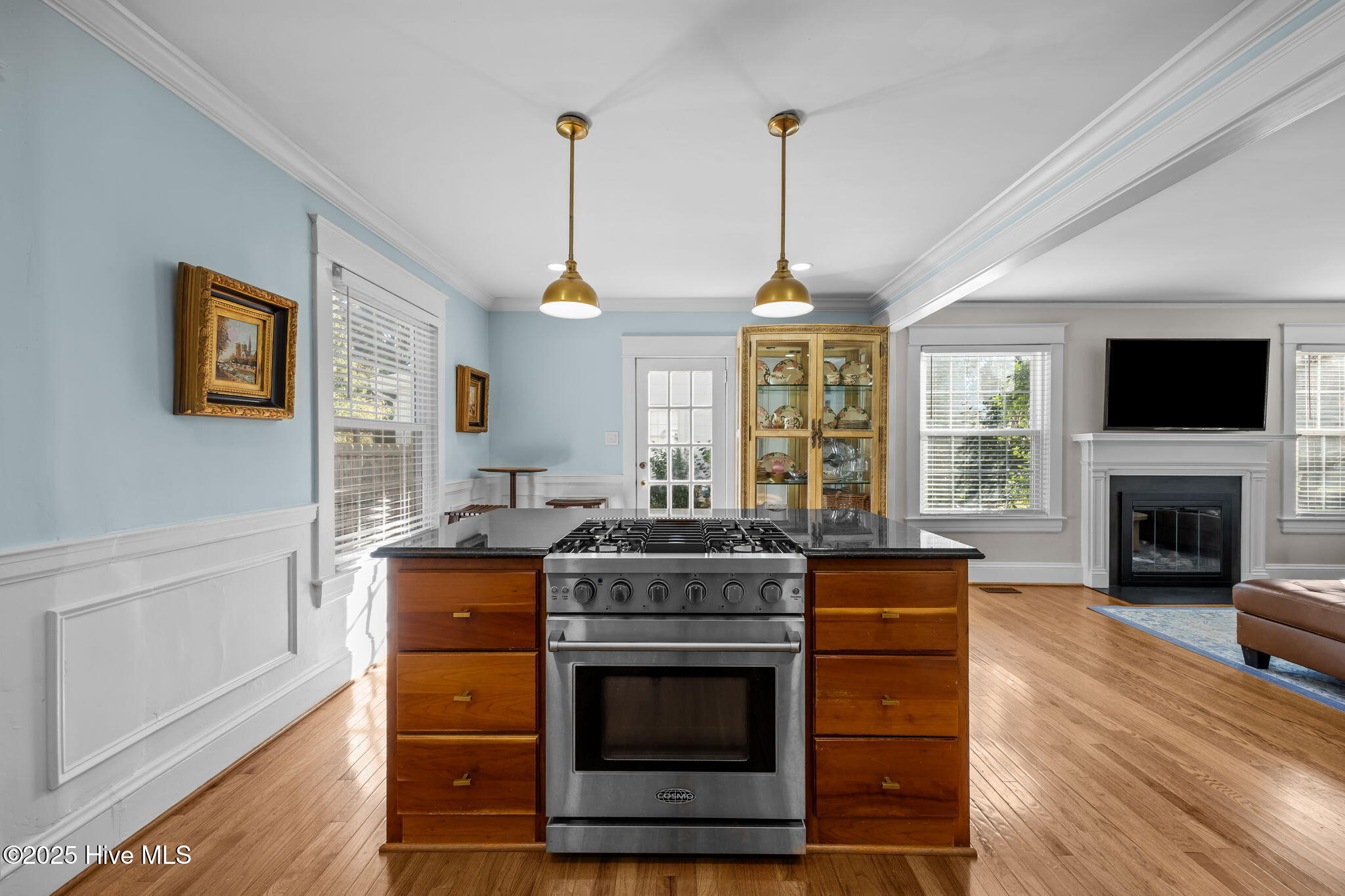 727 East Whitaker Mill Road Raleigh, NC 27608 - Photo 24 of 65 Kitchen