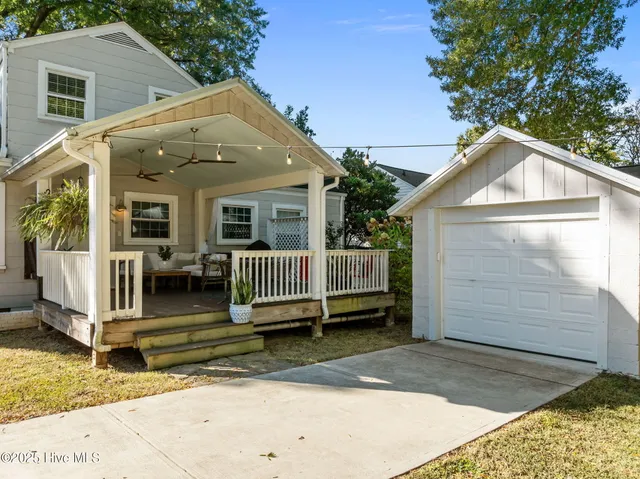 $810,000 | 727 East Whitaker Mill Road, Raleigh, NC 27608