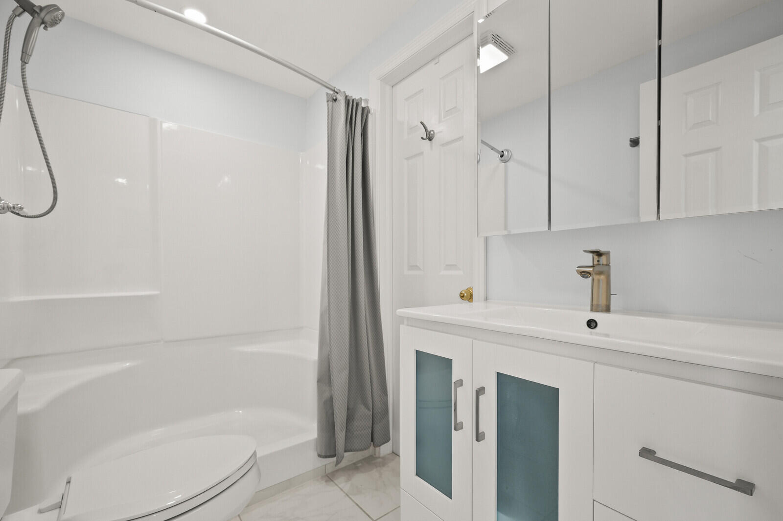 400 Wilma Circle, Unit 207 Riviera Beach, FL 33404 - Photo 23 of 26 23